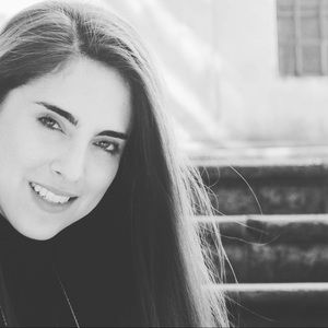 Meet your Posher, Elisa